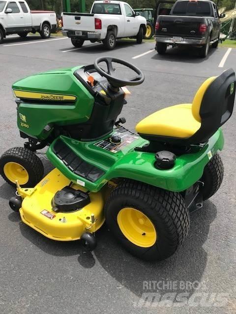 John Deere X380 Taajamatraktorit