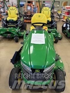 John Deere X390 Taajamatraktorit