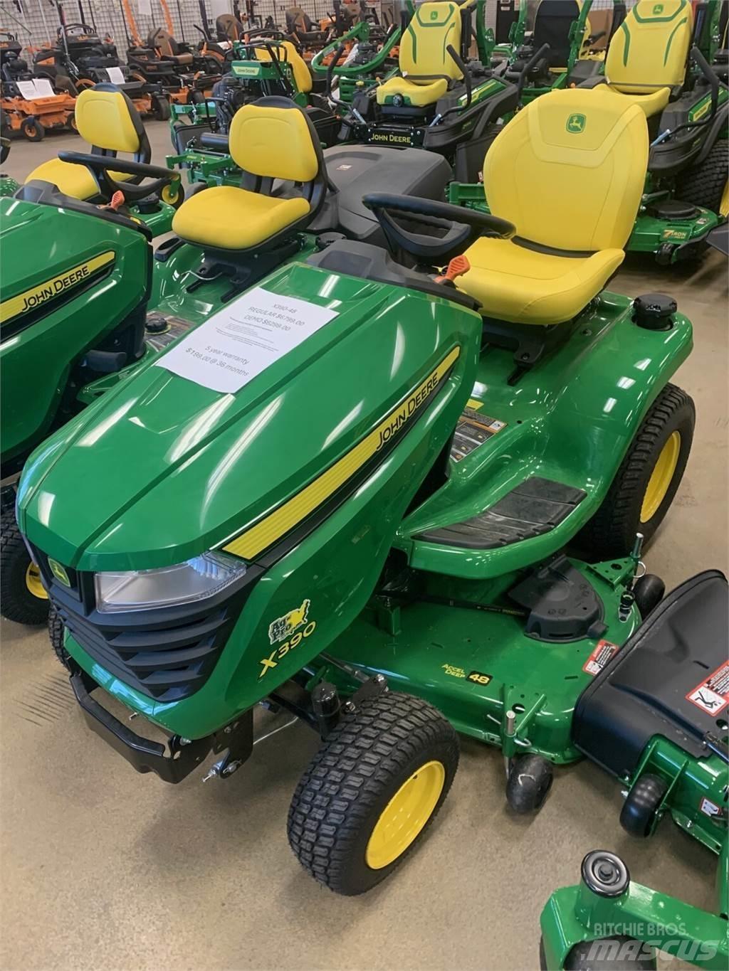 John Deere X390 Taajamatraktorit