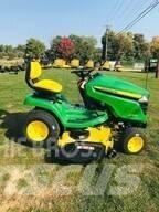 John Deere X390 Taajamatraktorit
