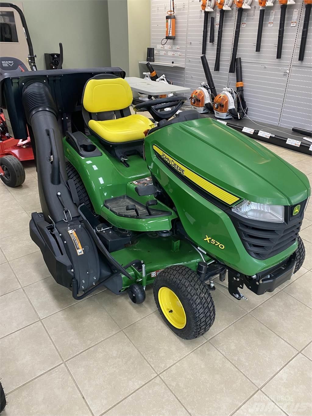 John Deere X570 Taajamatraktorit