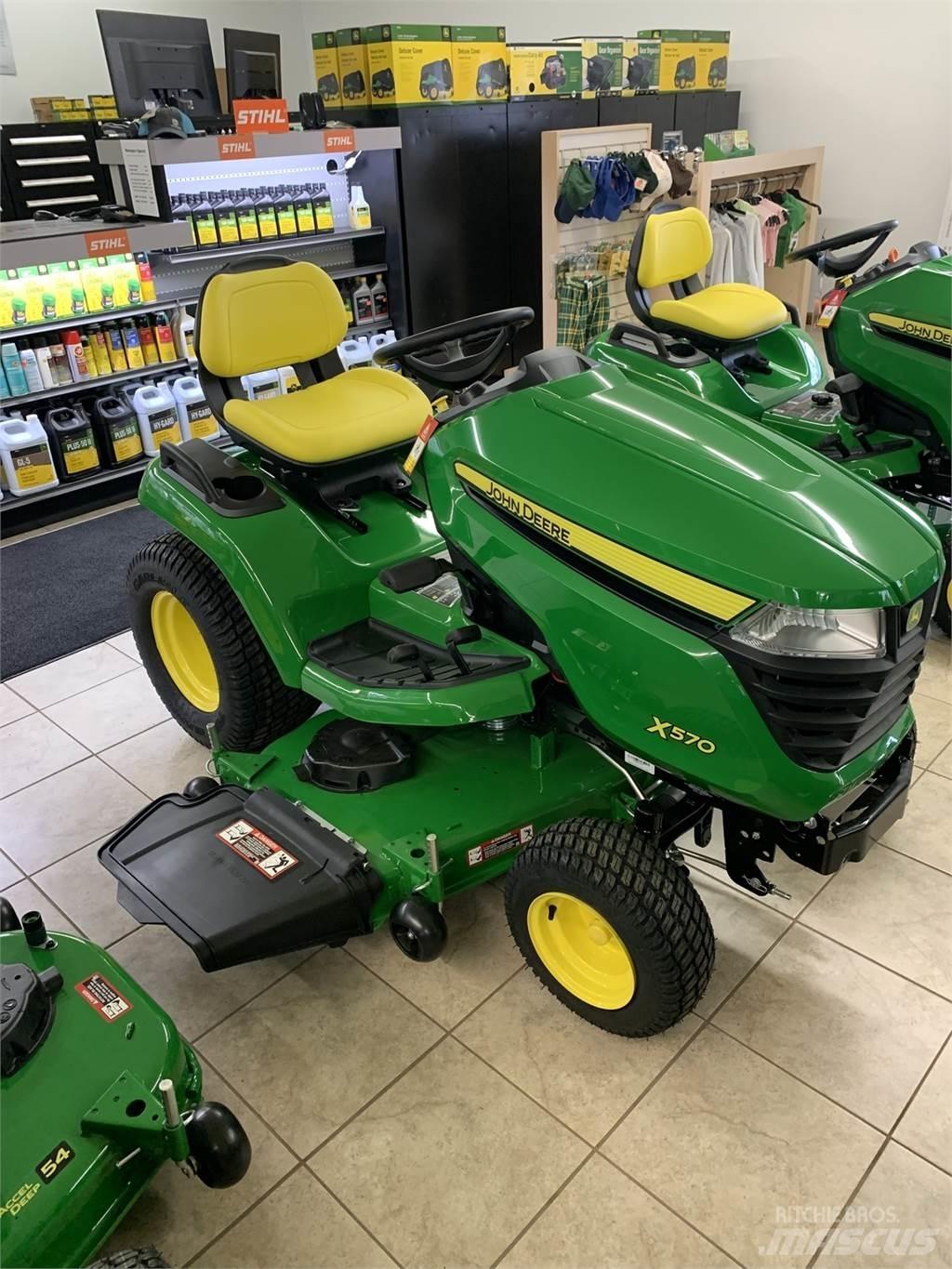 John Deere X570 Taajamatraktorit