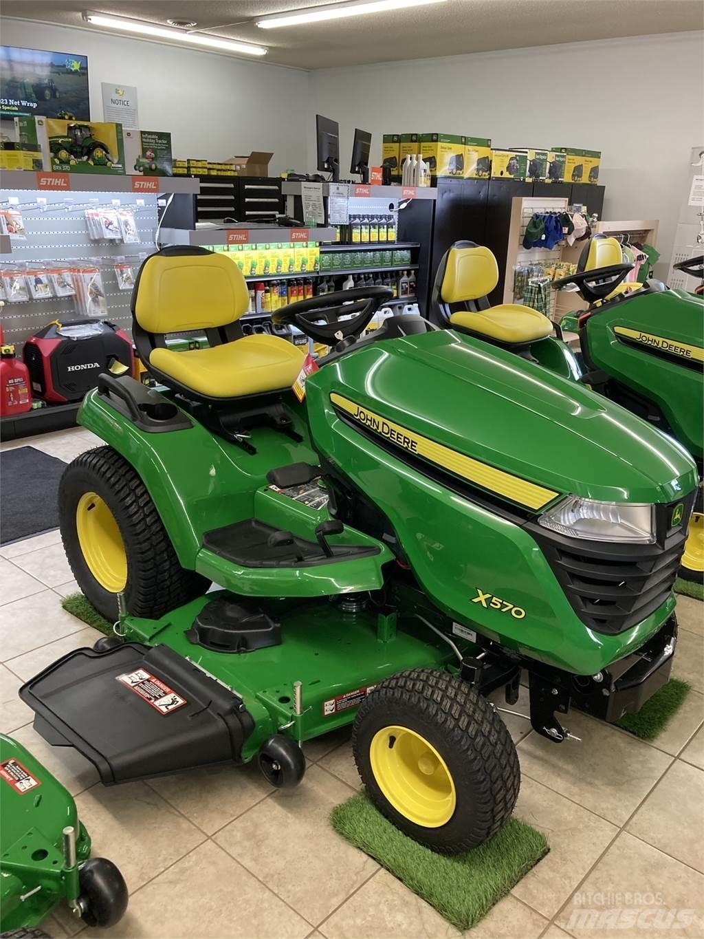 John Deere X570 Taajamatraktorit