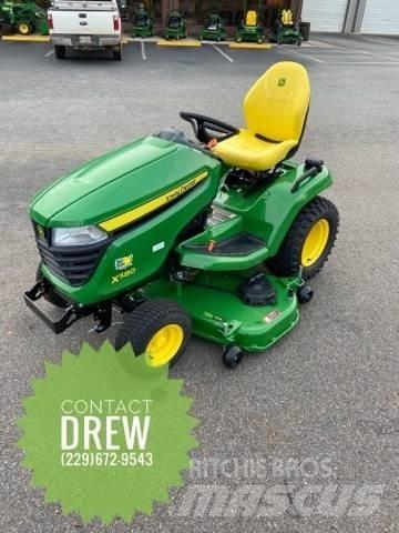 John Deere X580 Taajamatraktorit