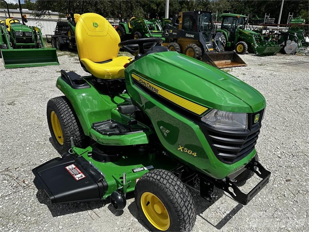 John Deere X584 Taajamatraktorit