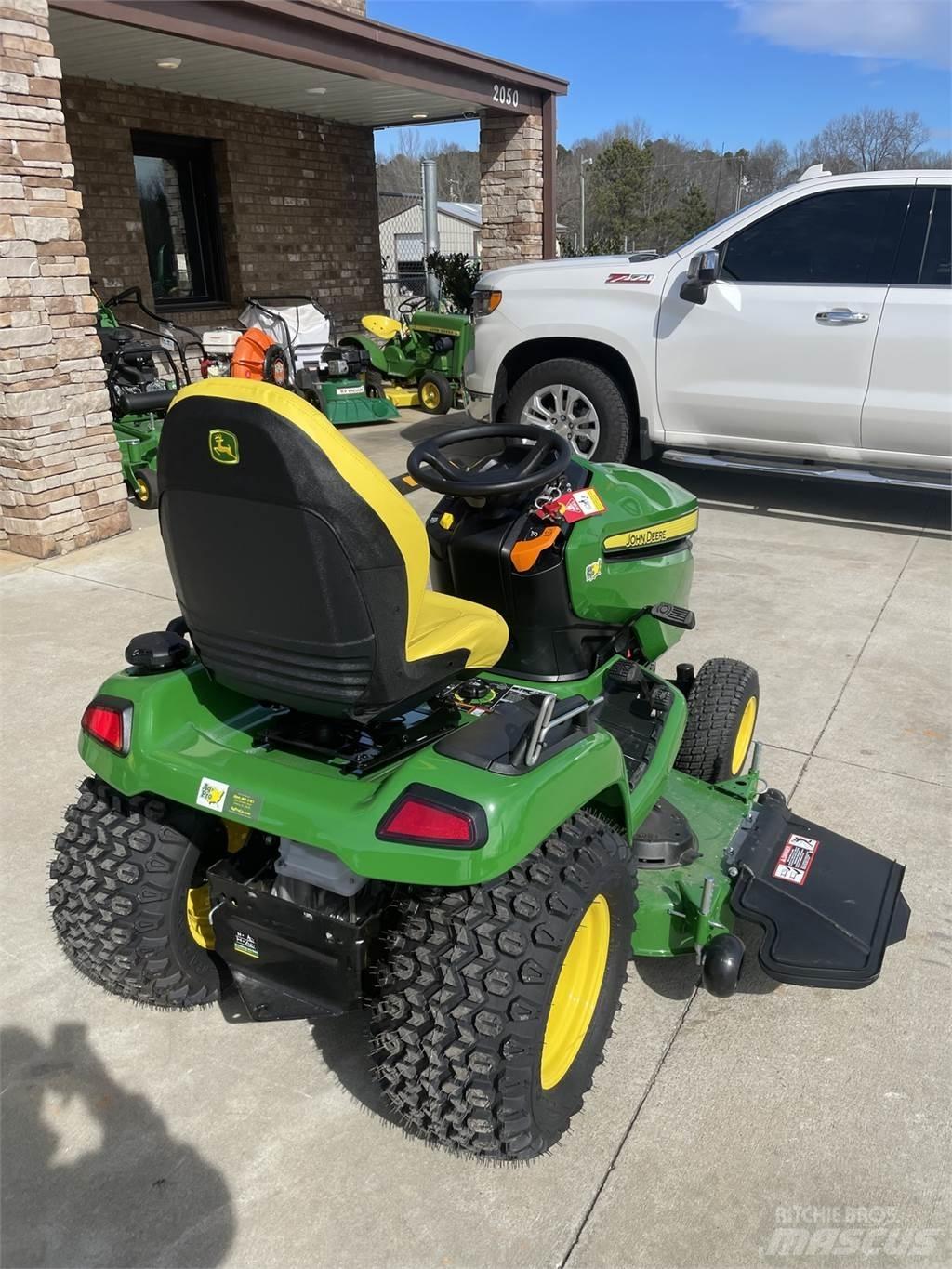 John Deere X590 Taajamatraktorit