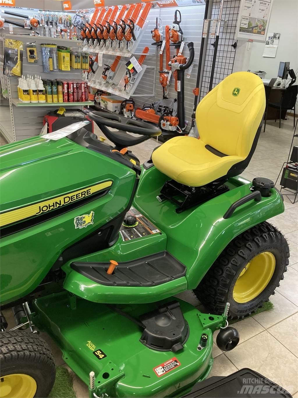 John Deere X590 Taajamatraktorit