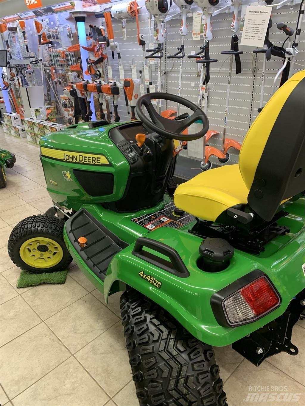 John Deere X739 Taajamatraktorit
