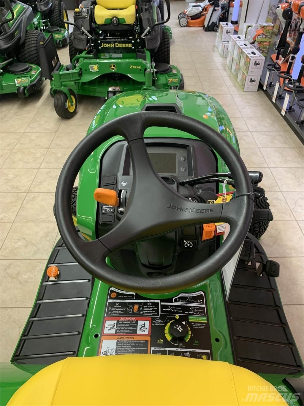 John Deere X739 Taajamatraktorit