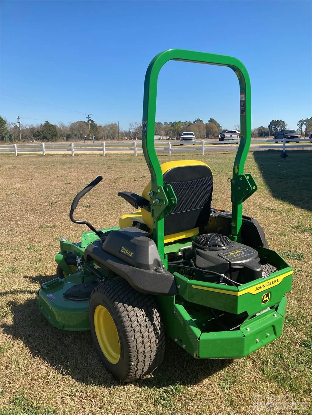 John Deere Z720E 0-kääntösäde leikkurit
