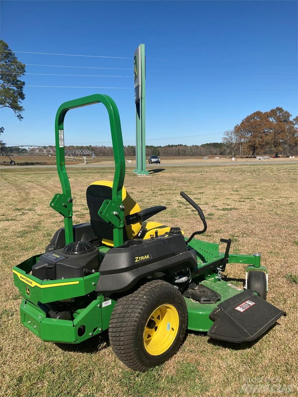 John Deere Z720E 0-kääntösäde leikkurit