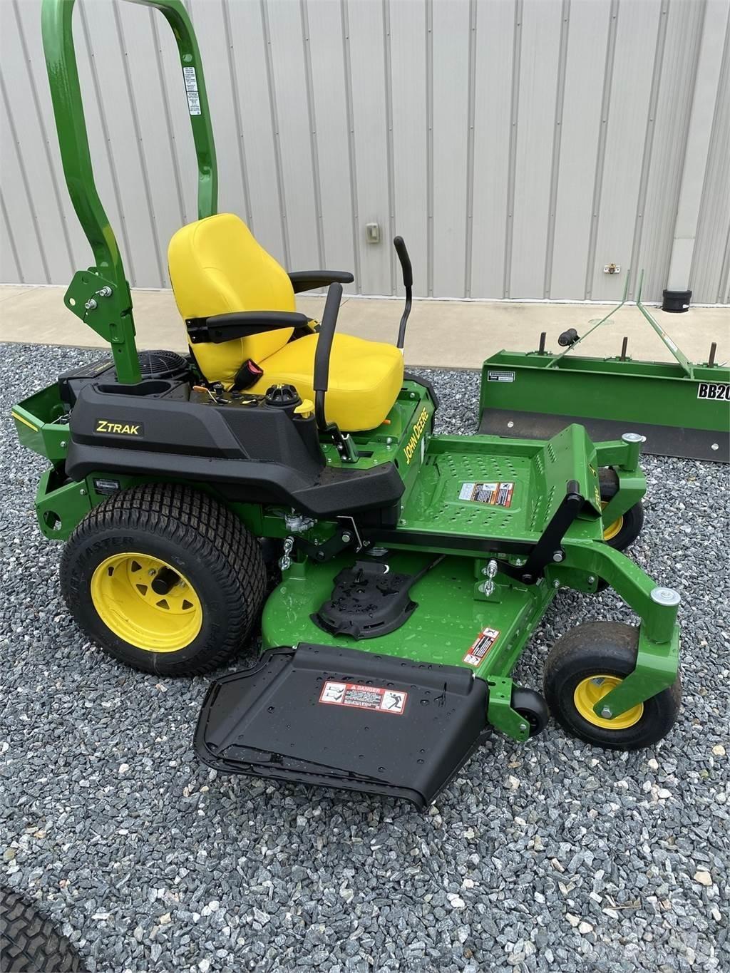 John Deere Z720E 0-kääntösäde leikkurit