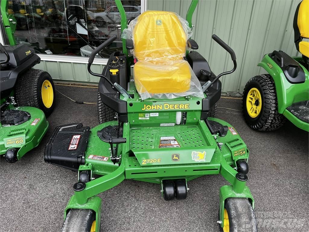 John Deere Z720E 0-kääntösäde leikkurit