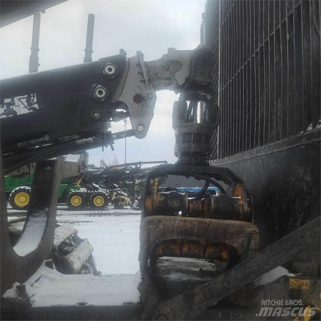 Komatsu 855 Kuormatraktorit