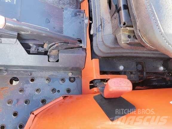 Kubota M 6040 N Traktorit