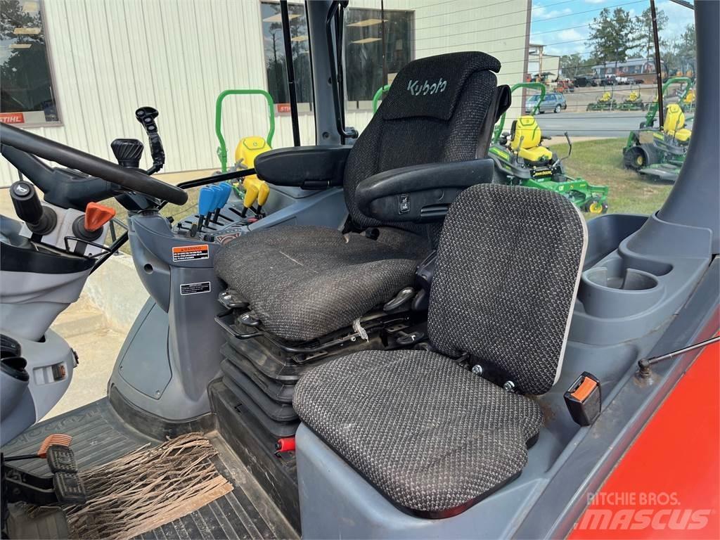 Kubota M7-132 Taajamatraktorit