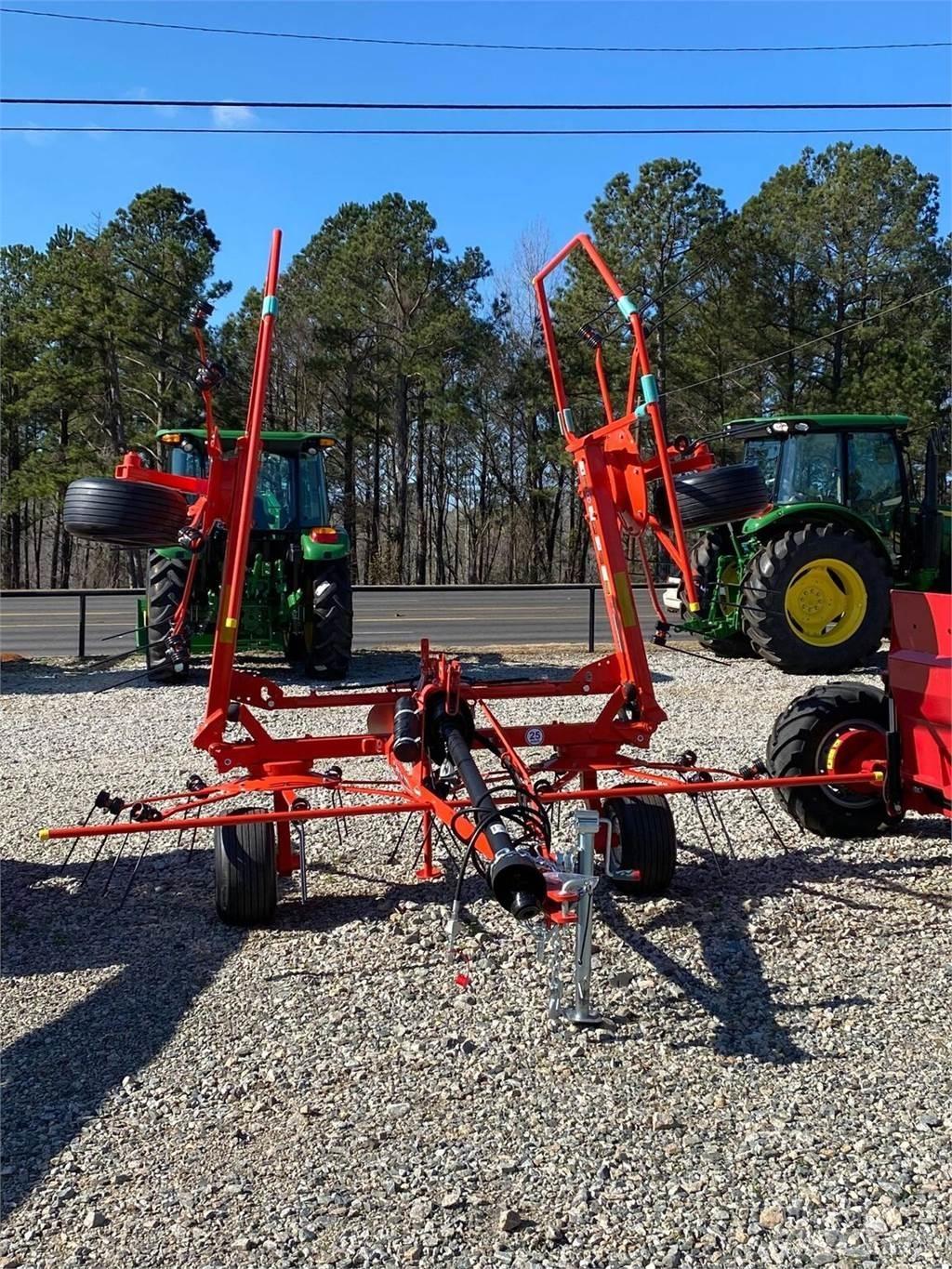 Kuhn GF5202T Pöyhimet ja haravat