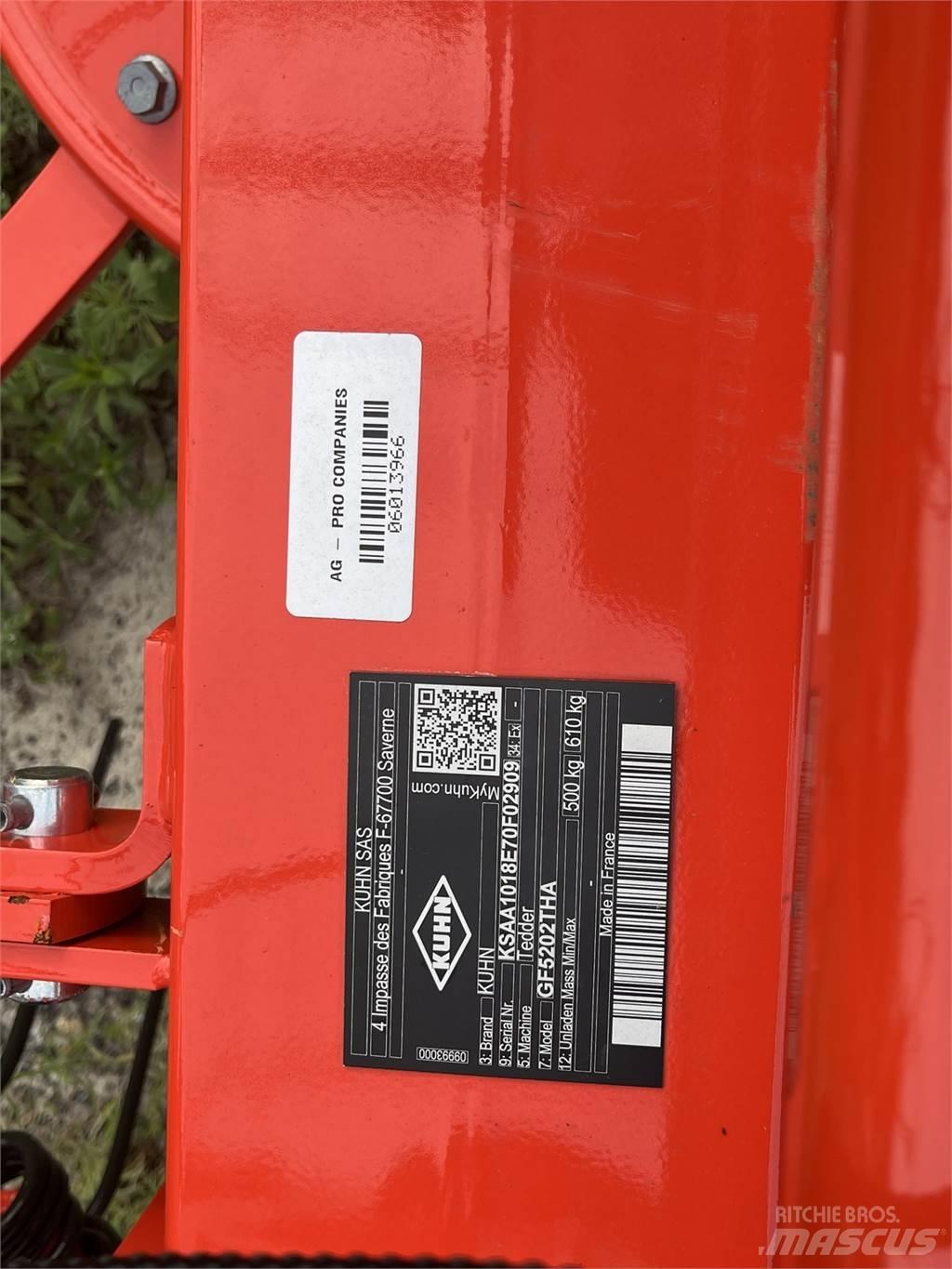 Kuhn GF5202THA Pöyhimet ja haravat