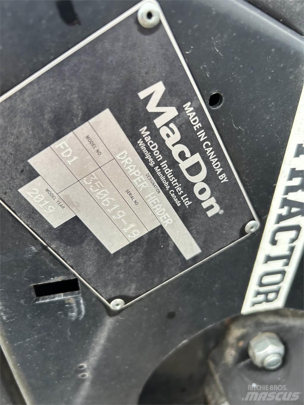 MacDon FD135 Lisävarusteet ja komponentit