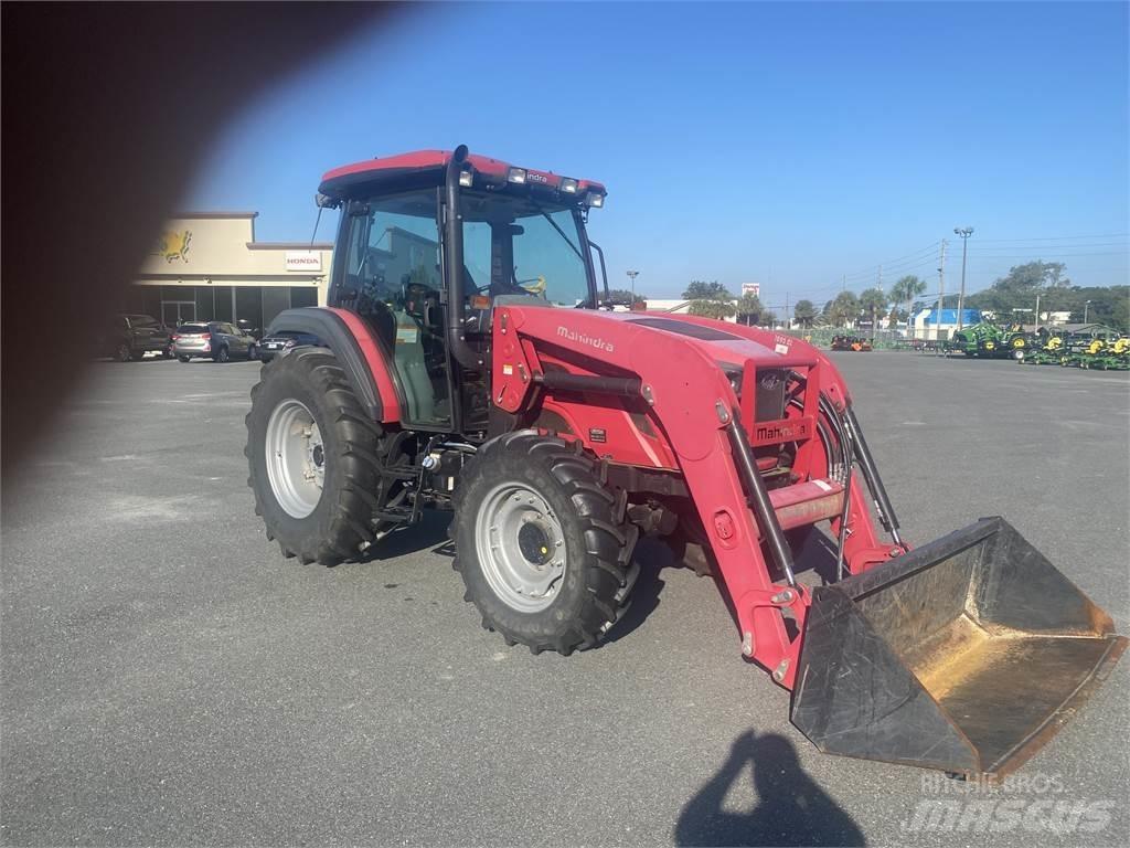 Mahindra 7095 Traktorit