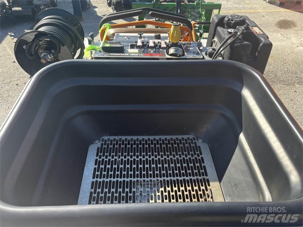 Scag TURF STORM Lannoitteenlevittimet