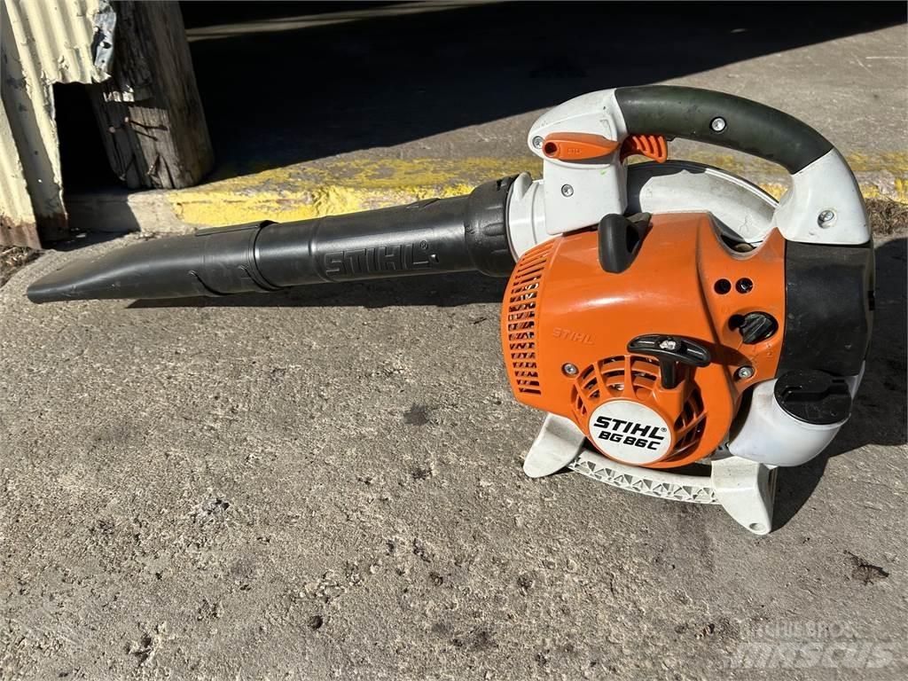 Stihl BG86 Golfautot