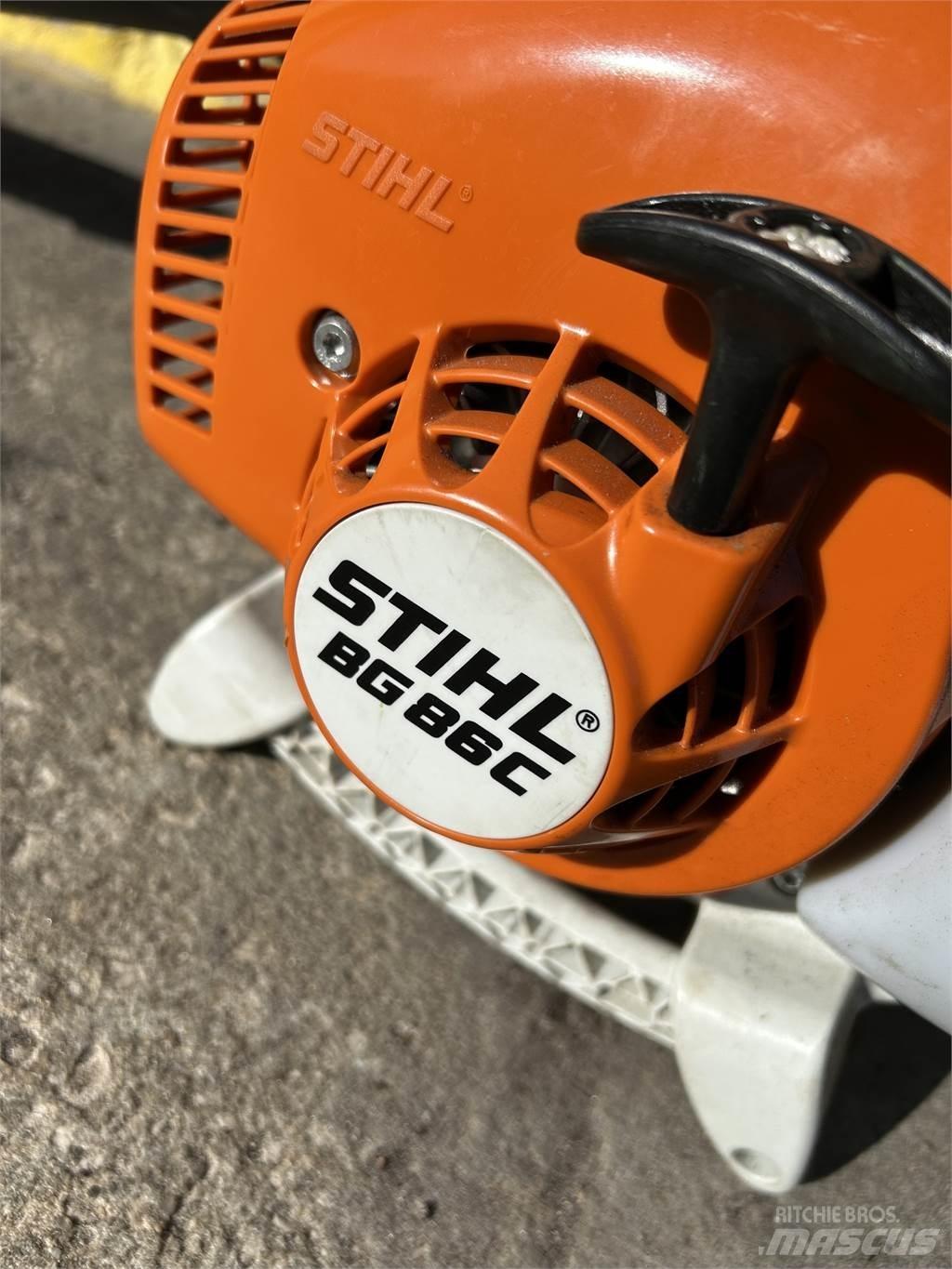 Stihl BG86 Golfautot