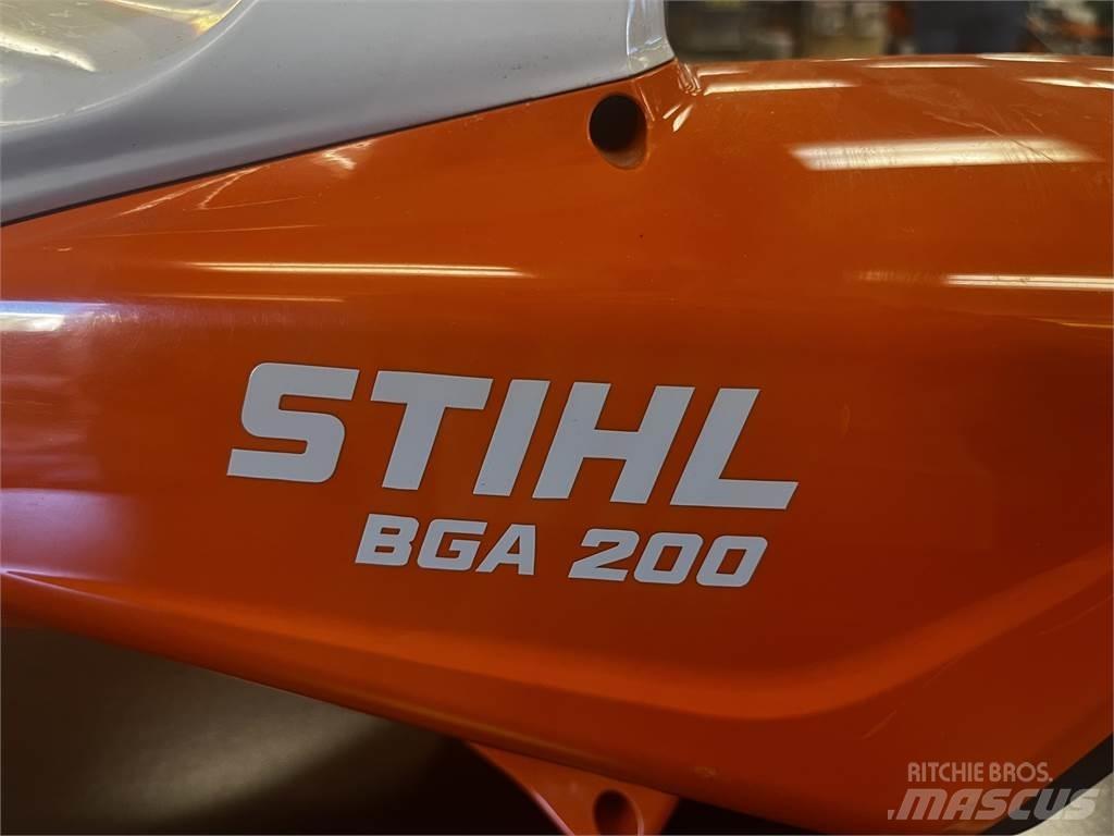 Stihl BGA200 Golfautot