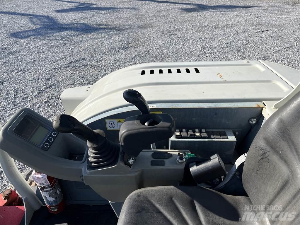 Takeuchi TB240 Minikaivukoneet < 7t