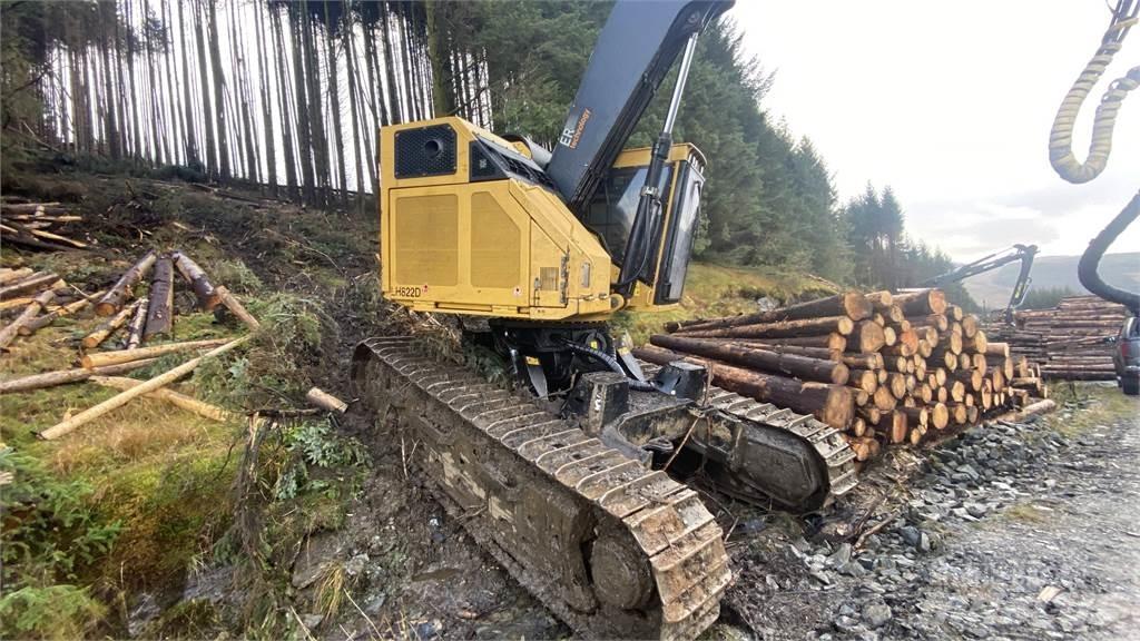 Tigercat 822 Harvesterit