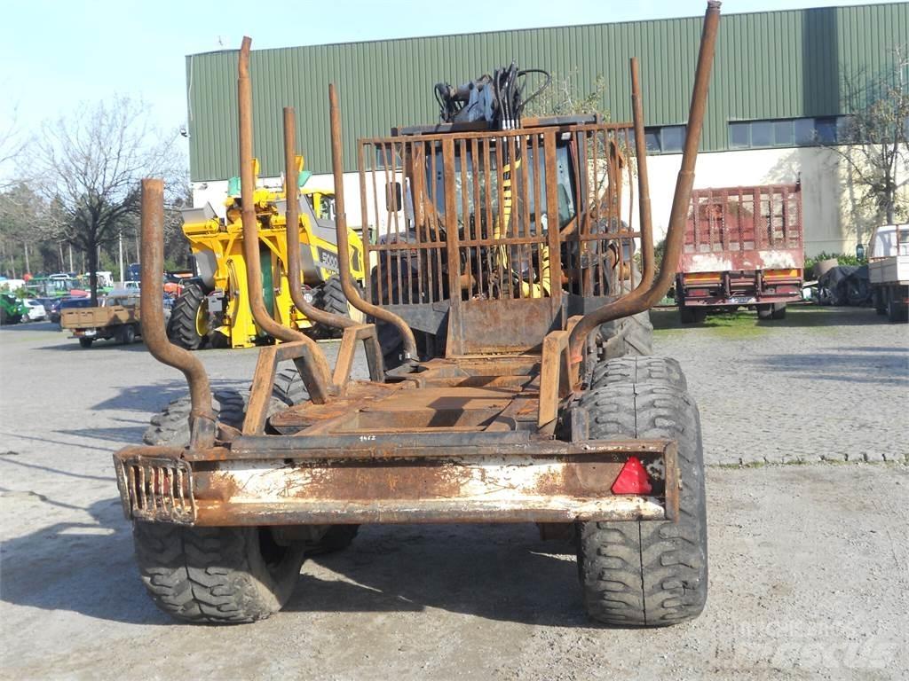 Valtra N121 Juontokourat ja kuormaimet