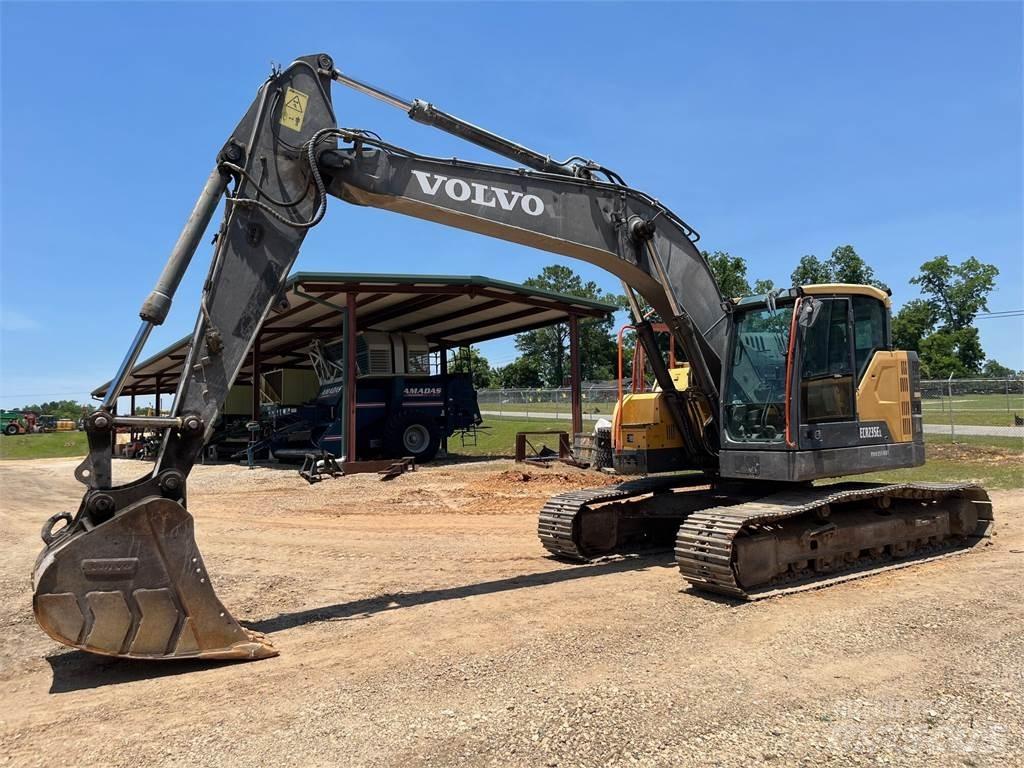 Volvo ECR235EL Telakaivukoneet