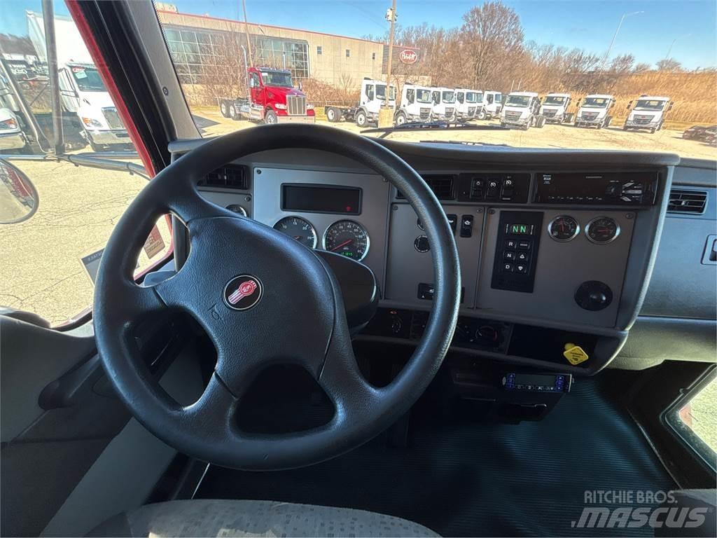 Kenworth T370 Umpikorikuorma-autot