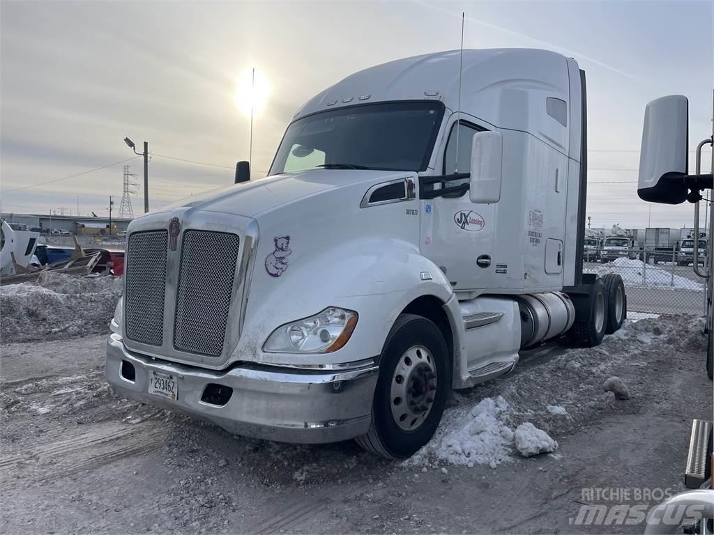 Kenworth T680 Vetopöytäautot