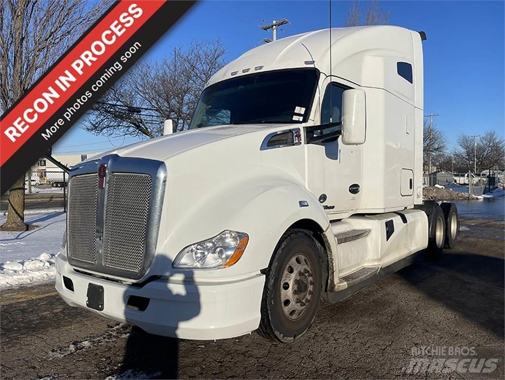 Kenworth T680 Vetopöytäautot