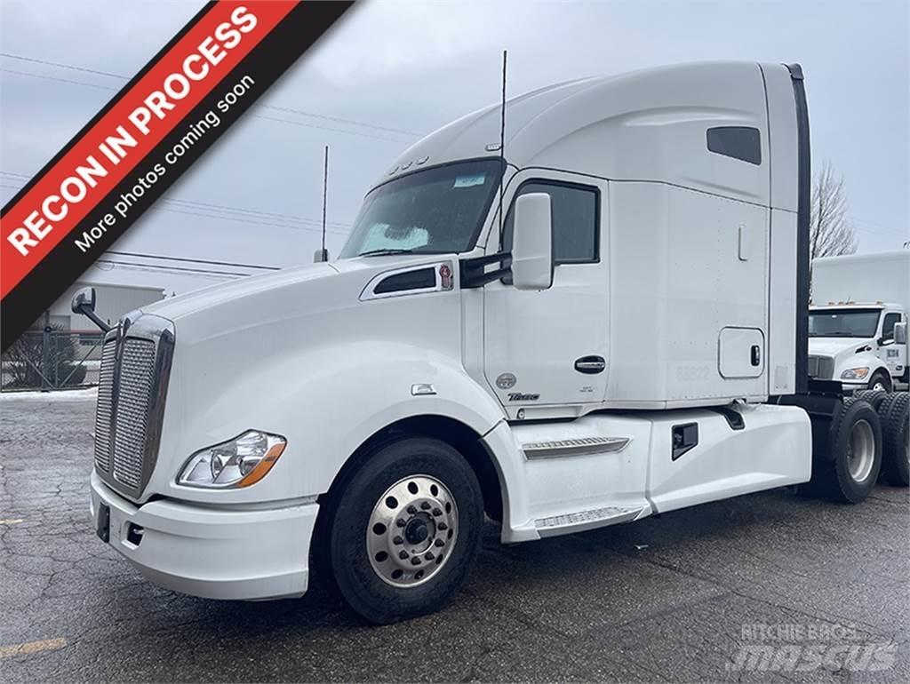 Kenworth T680 Vetopöytäautot