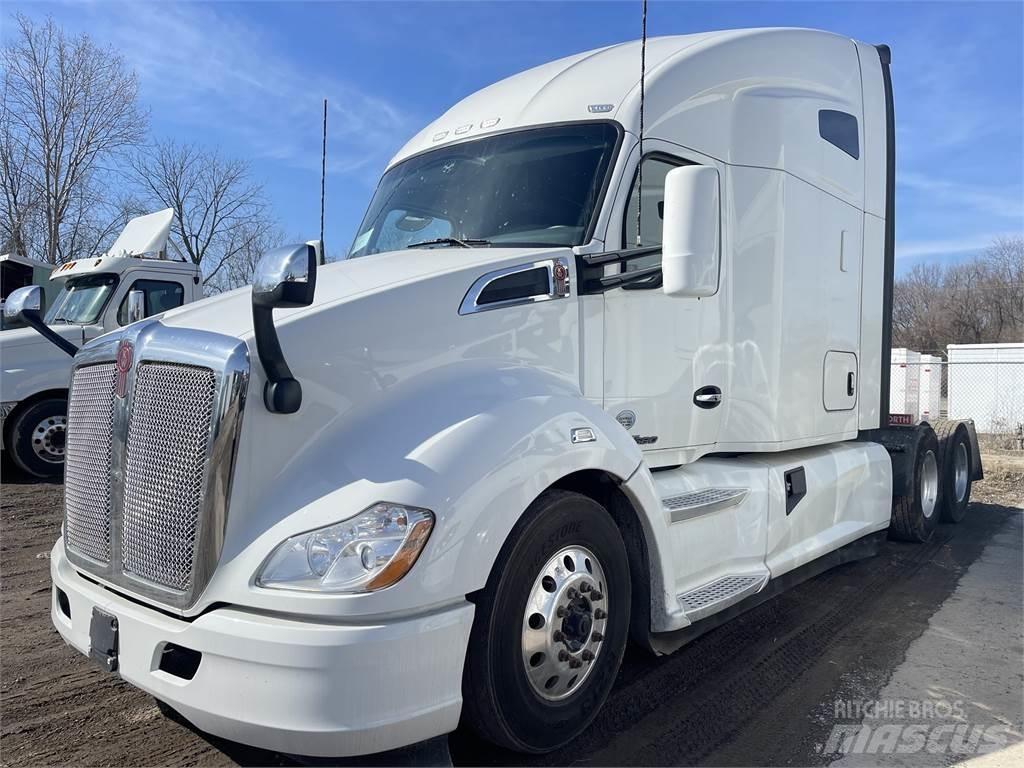 Kenworth T680 Vetopöytäautot