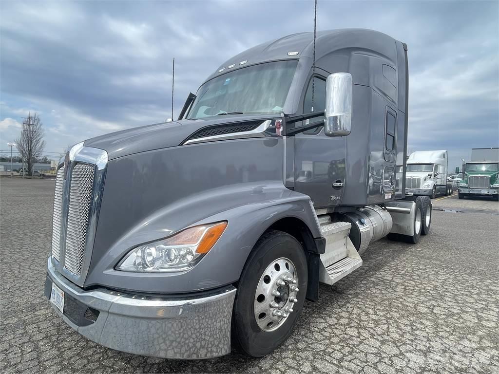 Kenworth T680 Vetopöytäautot