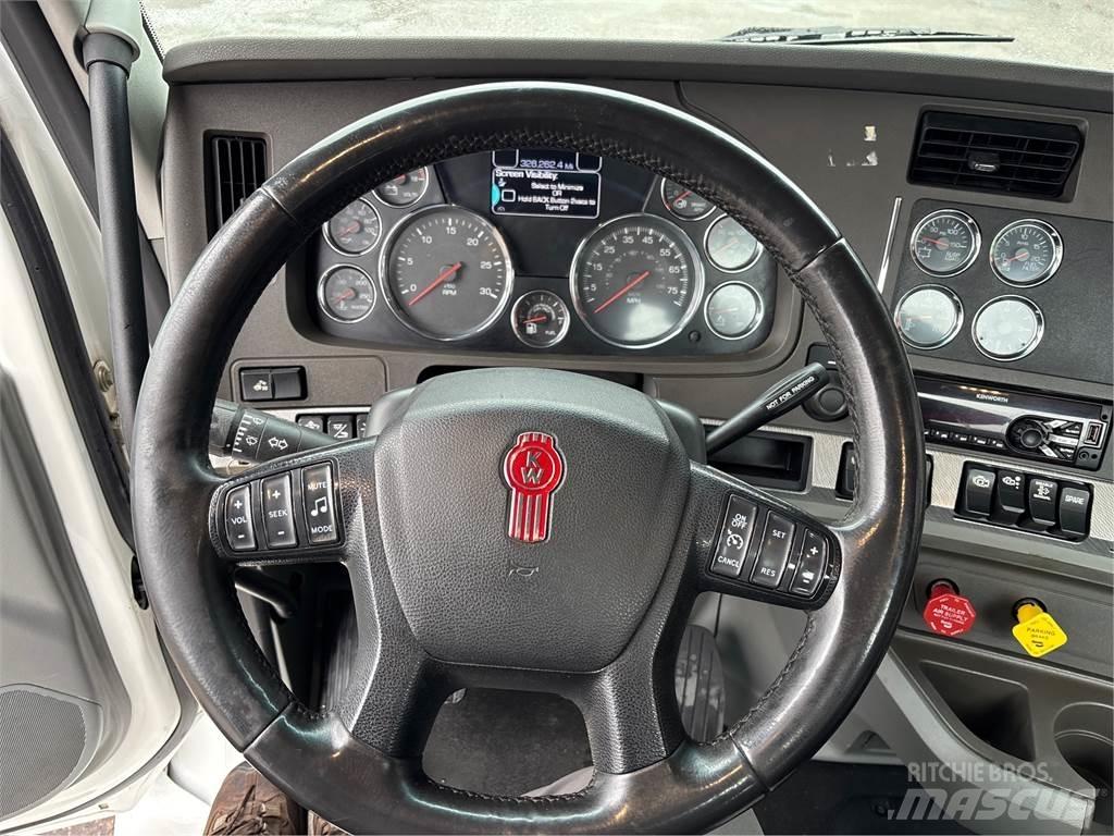 Kenworth T680 Vetopöytäautot