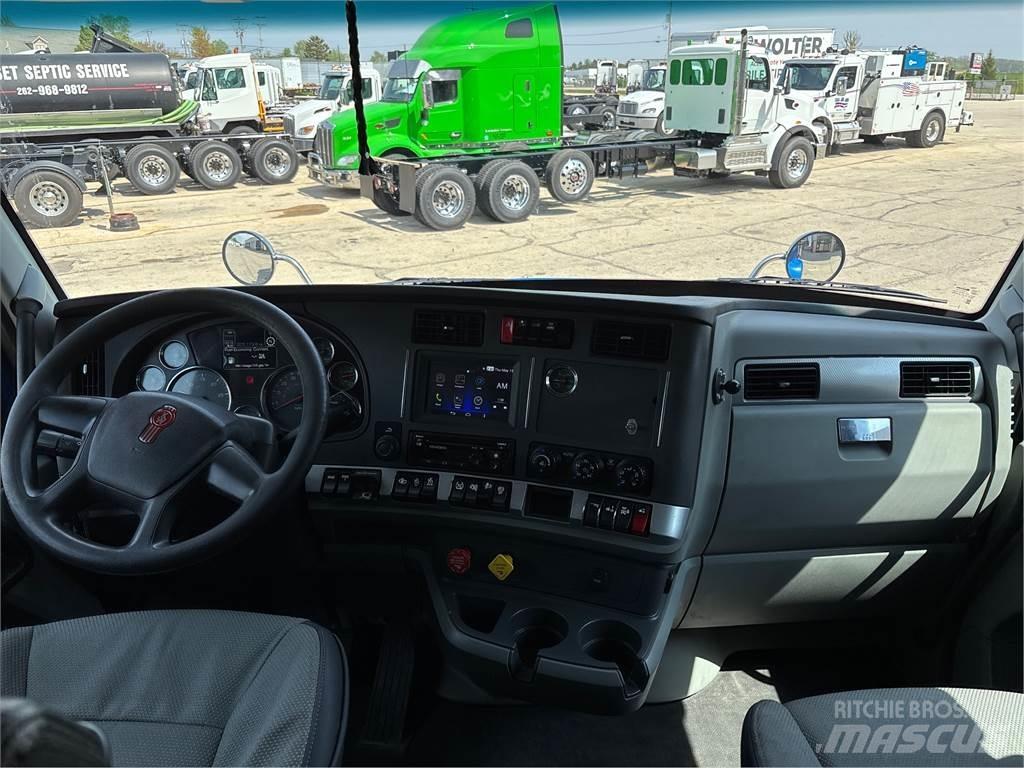 Kenworth T880 Vetopöytäautot