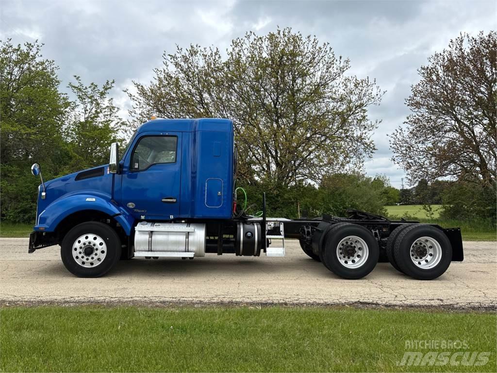 Kenworth T880 Vetopöytäautot