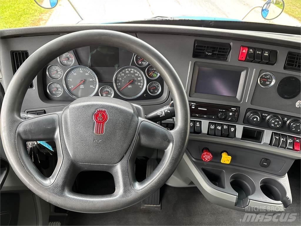 Kenworth T880 Vetopöytäautot