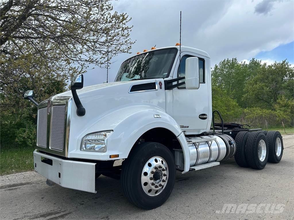 Kenworth T880 Vetopöytäautot