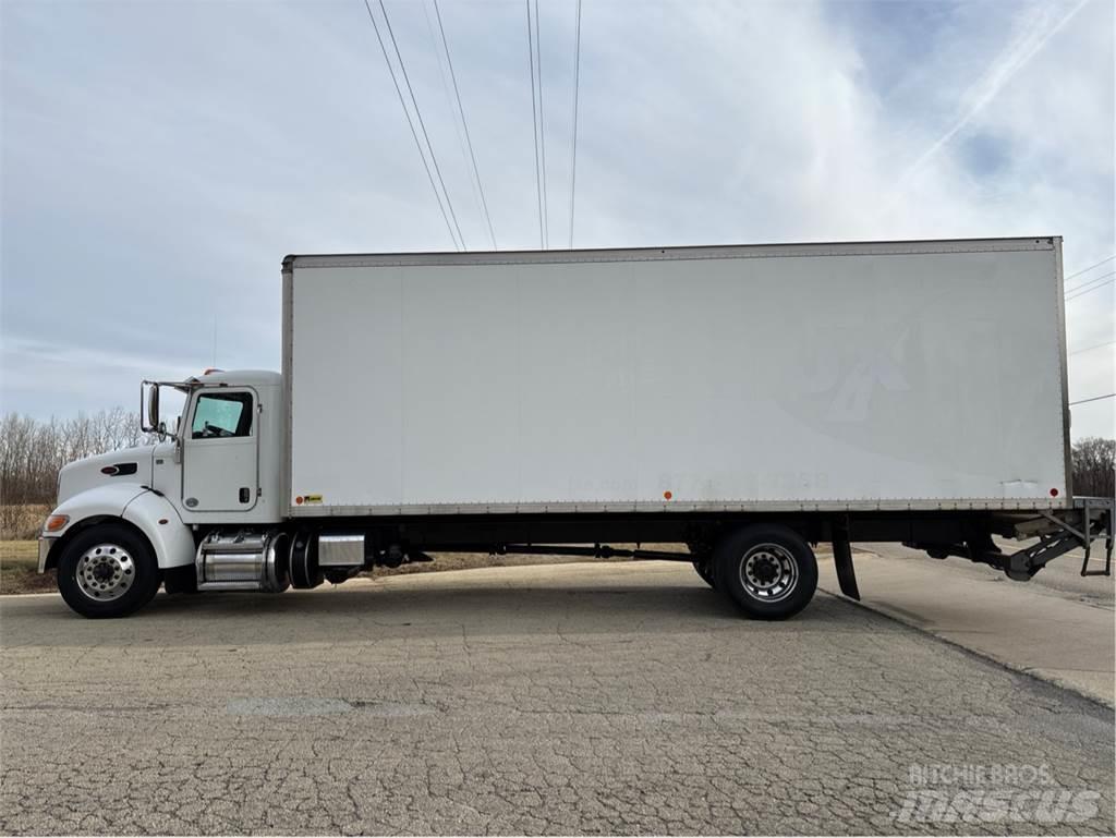 Peterbilt 337 Umpikorikuorma-autot