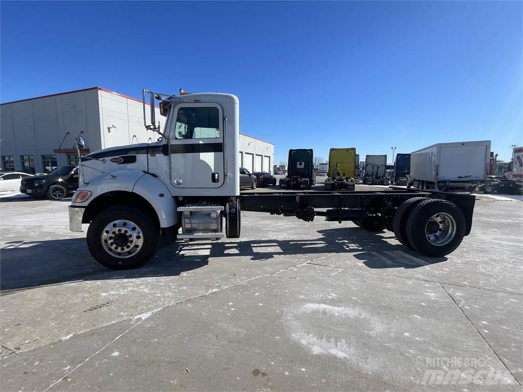 Peterbilt 337 Kuorma-autoalustat
