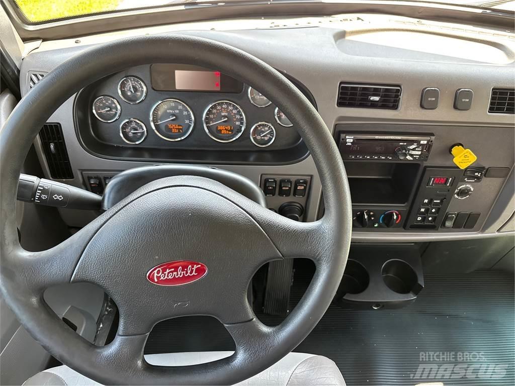 Peterbilt 337 Umpikorikuorma-autot