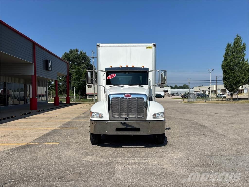 Peterbilt 337 Umpikorikuorma-autot