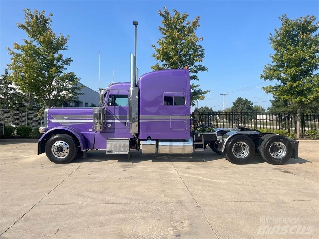 Peterbilt 389 Vetopöytäautot