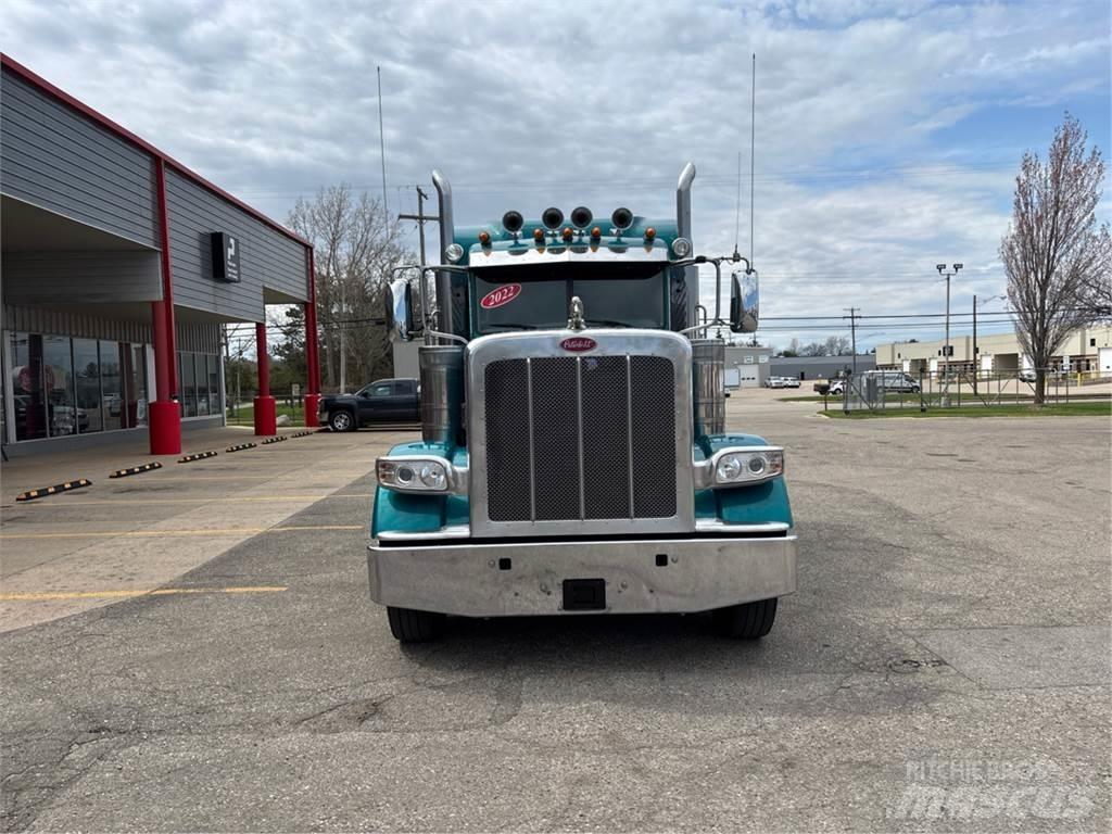 Peterbilt 389 Vetopöytäautot