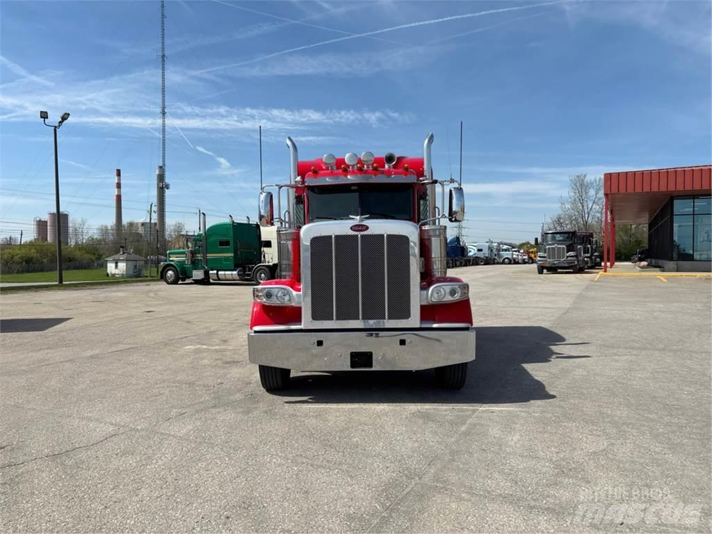 Peterbilt 389 Vetopöytäautot